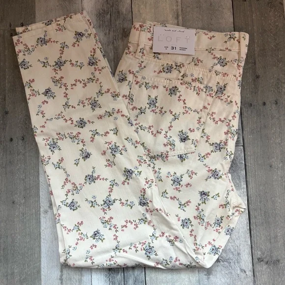 NWT LOFT Floral Modern Skinny White Jeans Sz 31 - 1217 - Picture 1 of 11